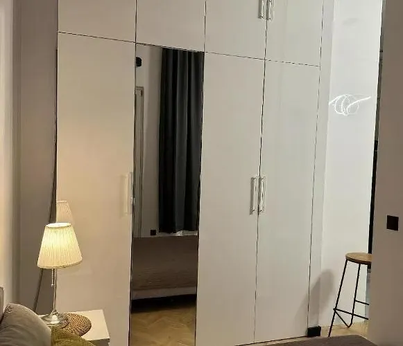 Rentpoland Wiktoryn Studio * Varsó